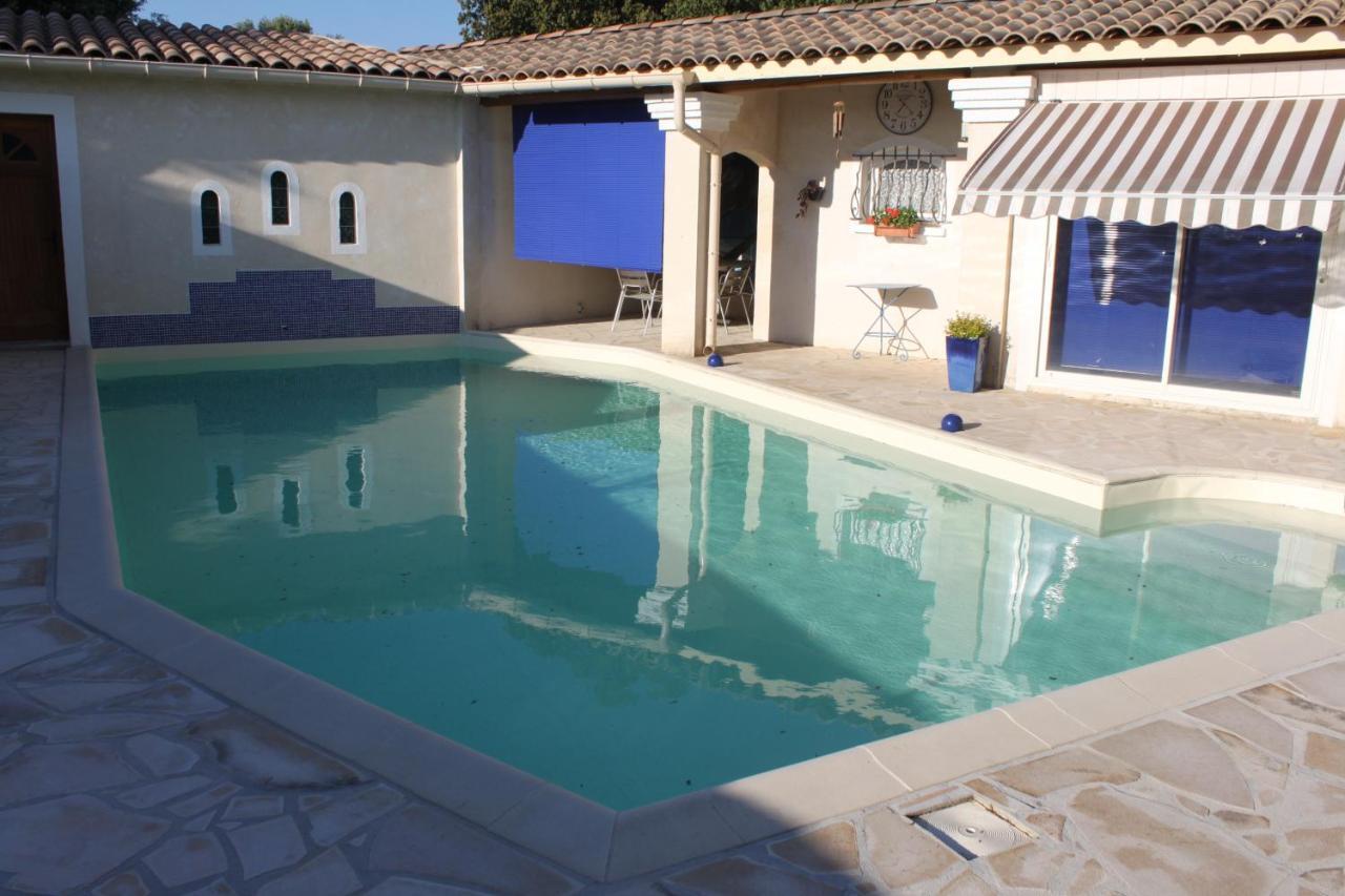 Appartement Les Jarres Bleues à Grillon Extérieur photo